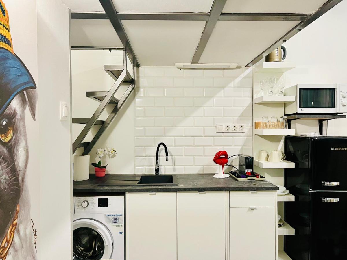 Bp-Est K39 Apartment Budapest Luaran gambar