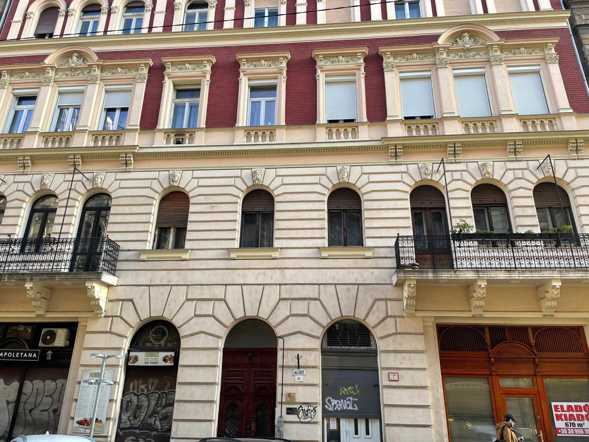 Bp-Est K39 Apartment Budapest Luaran gambar