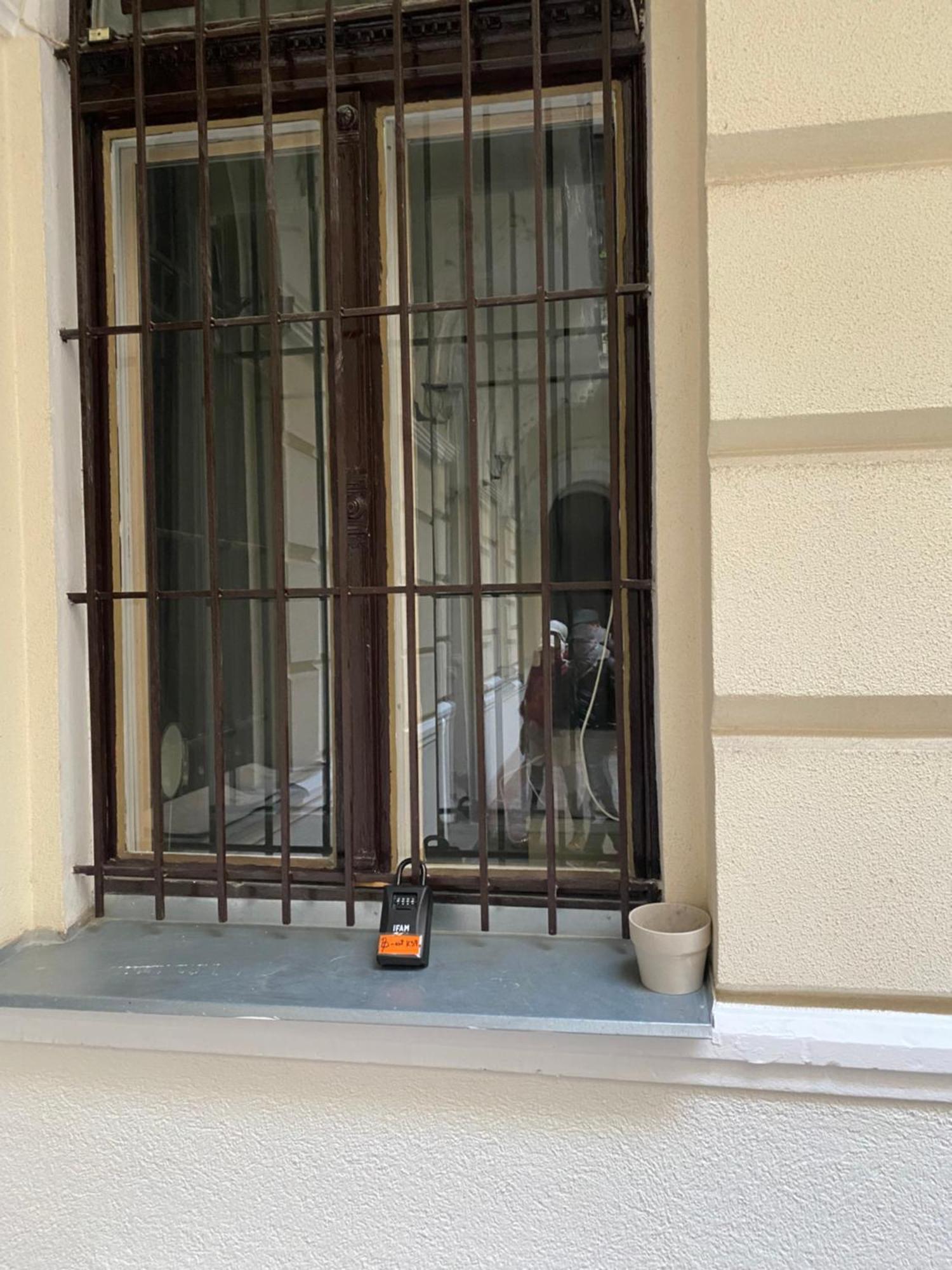 Bp-Est K39 Apartment Budapest Luaran gambar